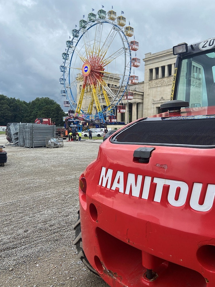 Ansicht von hinten beim Roten Manitou Stapler