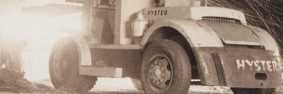 Alter HYSTER Stapler in schwarz weiß