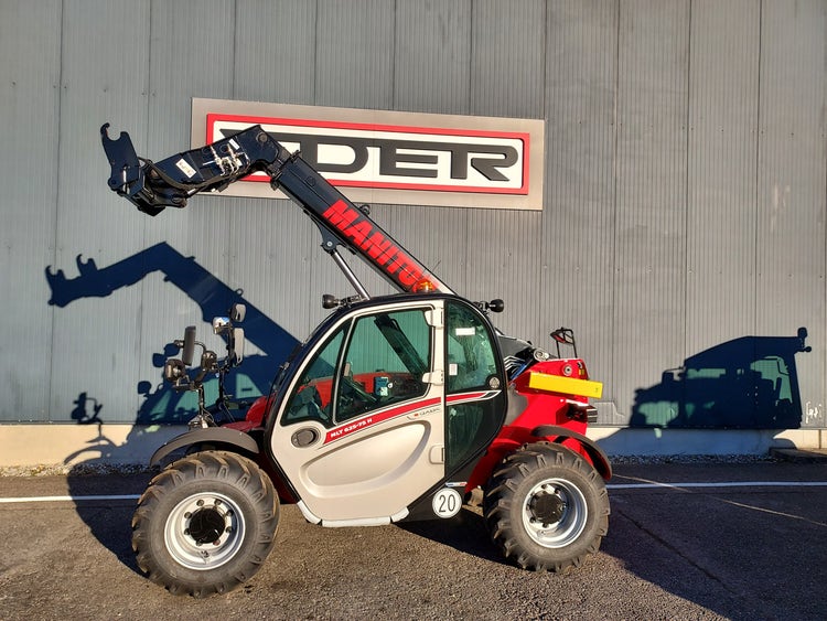 Seitenansicht rechts des Manitou MLT 625 H 75K ST5 S1, Kabine und Ausleger gut sichtbar