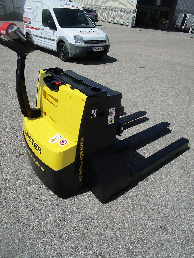 Bild von einer Speziellen Behälteraufnahme für Niederhubwagen