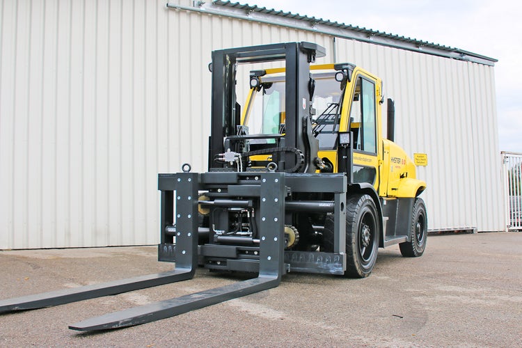 Bild von einem Containerfähiger Schwerlaststapler