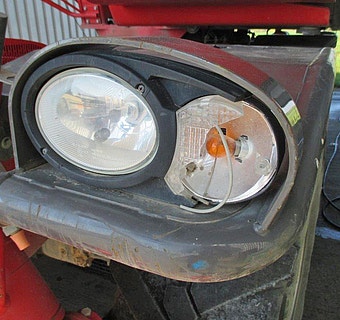 Schaden an einer Lampe an einem Stapler