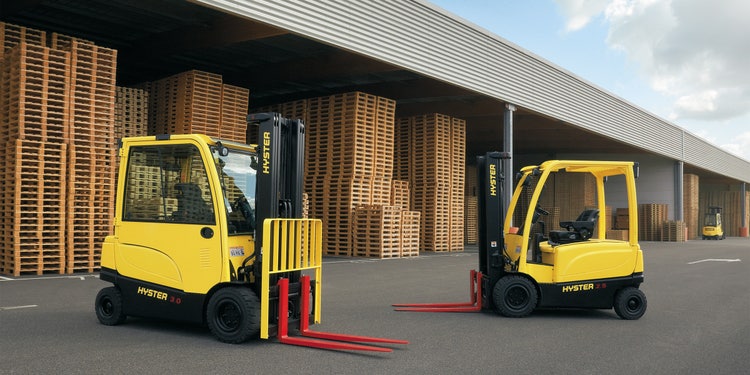 Header Bild von einem Industriestapler von Hyster